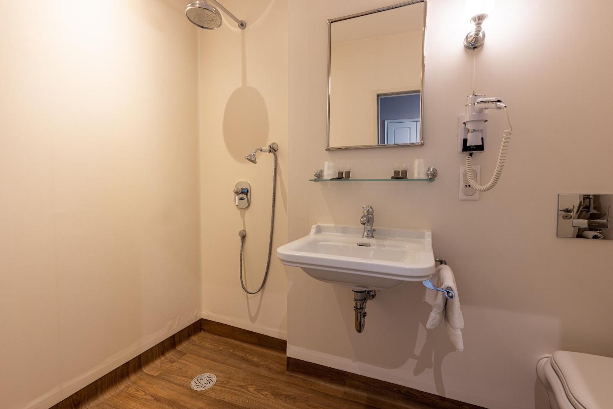 La Maison Blanche - Apparthotels De Charme Chic & Cosy A 350M Du Coeur De Ville De Limoges - Acces Autonome Oda fotoğraf