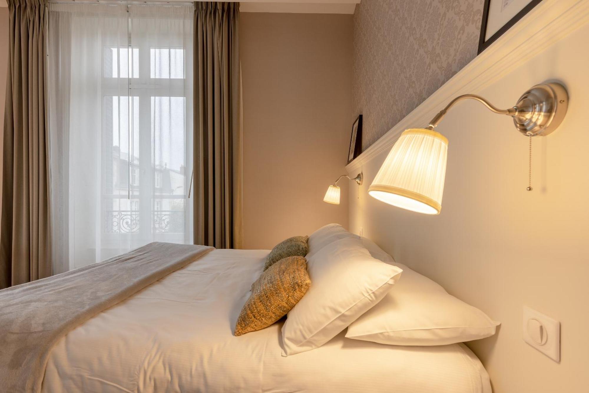 La Maison Blanche - Apparthotels De Charme Chic & Cosy A 350M Du Coeur De Ville De Limoges - Acces Autonome Oda fotoğraf
